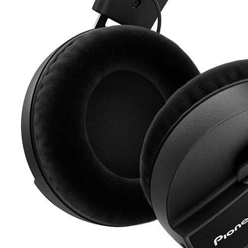 Pioneer India - HRM-7 | Professional circumaural studio monitor headphones